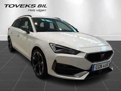 Begagnad Cupra Leon 150 HK (110 kW) 2023 Candy white Kombi