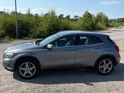 Begagnad 2015 Mercedes GLA200 SUV | 150 000 kr (Bra pris)