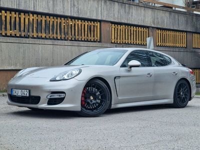 Porsche Panamera Turbo