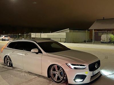 Vit Begagnad 2018 Volvo V90 Kombi | 185 000 kr