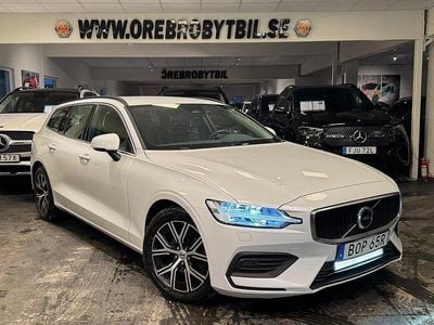 Vit Begagnad 2022 Volvo V60 Core Kombi | 319 900 kr (Marknadspris)