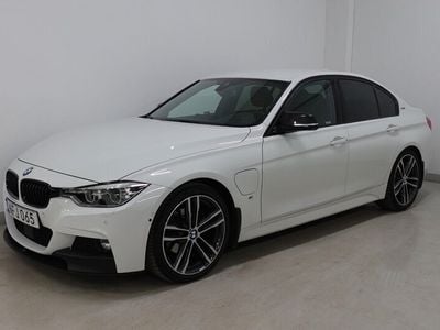 BMW 330e