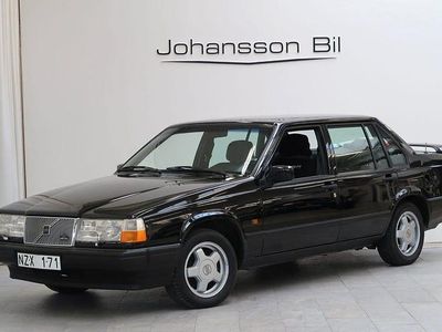 Svart Begagnad 1991 Volvo 940 Sedan | 139 900 kr