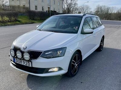 begagnad Skoda Fabia Kombi 1.2 TSI Euro 6