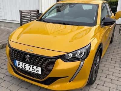 Peugeot e-208