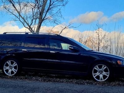 Svart Begagnad 2007 Volvo V70 Standard Kombi | 39 500 kr (Marknadspris)