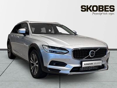 Silver Begagnad 2022 Volvo V90 CC Kombi | 399 900 kr (Marknadspris)
