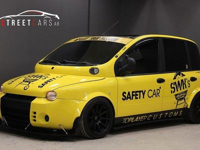 Begagnad Fiat Multipla 103 HK (75 kW) 2000 Silver Minibuss