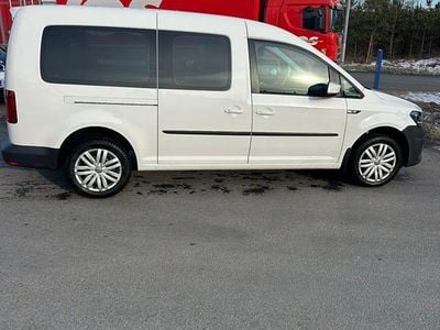 Begagnad 2020 VW Caddy Maxi Life Life Minibuss | 239 900 kr