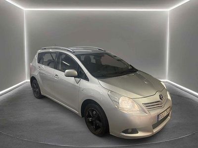 Silver Begagnad 2009 Toyota Verso Minibuss | 59 900 kr (Marknadspris)