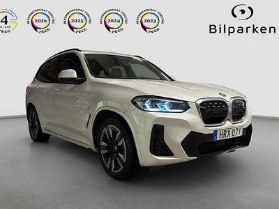Vit Begagnad 2021 BMW iX3 M Sport SUV | 329 990 kr (Lite dyr)