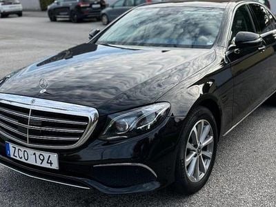 Svart Begagnad 2018 Mercedes 220 Sedan | 230 000 kr