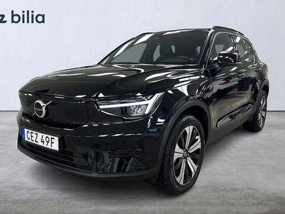Svart Begagnad 2023 Volvo XC40 Core SUV | 329 900 kr