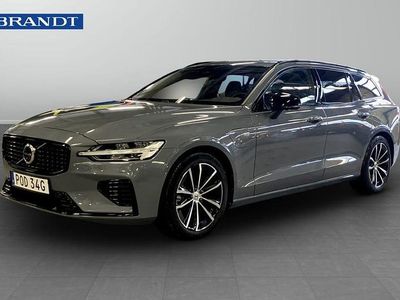 Begagnad Volvo V60 Plus 462 HK (339 kW) 2023 Grå Kombi
