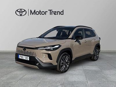 Begagnad Toyota Corolla Cross 200 HK (147 kW) 2025 Brun SUV