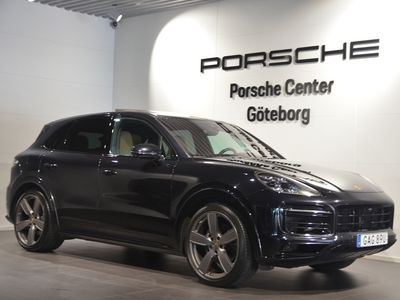 Svart Begagnad 2022 Porsche Cayenne SUV | 869 000 kr