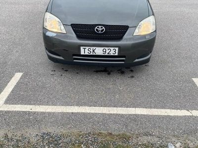 begagnad Toyota Corolla 5-dörrars 1.4 2003