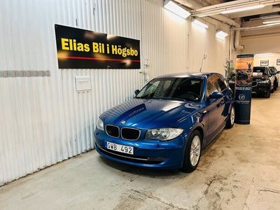 begagnad BMW 120 i 5-dörrars Advantage Euro 5,Lågmil ,Svensksåld,Ny,B