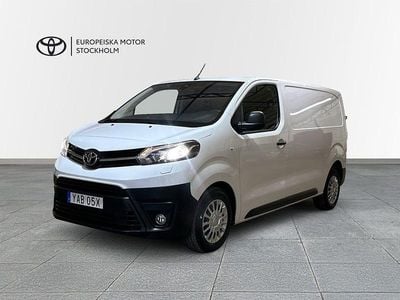Begagnad Toyota Proace Comfort 144 HK (105 kW) 2022 Vit Minibuss
