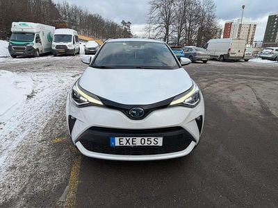 Begagnad Toyota C-HR 122 HK (89 kW) 2022 SUV