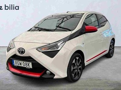Vit Begagnad 2018 Toyota Aygo X-play Halvkombi | 109 000 kr (Dyr)