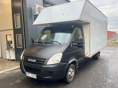 Grön Begagnad 2007 Iveco Daily Van | 214 900 kr