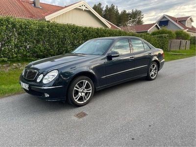 Mercedes E320