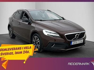 Begagnad Volvo V40 CC Momentum 120 HK (88 kW) 2018 Brun Kombi