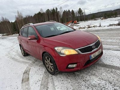 Begagnad 2012 Kia Ceed Halvkombi | 33 000 kr (Superpris)