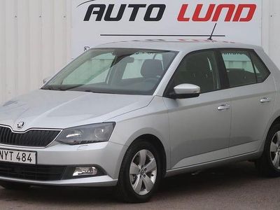 Silver (silvermetallic) Begagnad 2015 Skoda Fabia Elegance Halvkombi | 129 900 kr (Lite dyr)