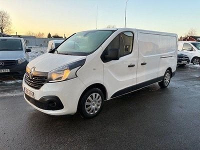 Vit Begagnad 2018 Renault Trafic Minibuss | 152 999 kr (Lite dyr)