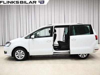 Begagnad VW Sharan 150 HK (110 kW) 2018 Vit Minibuss
