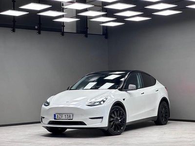 Vit Begagnad 2021 Tesla Model Y Long Range AWD SUV | 339 900 kr (Marknadspris)