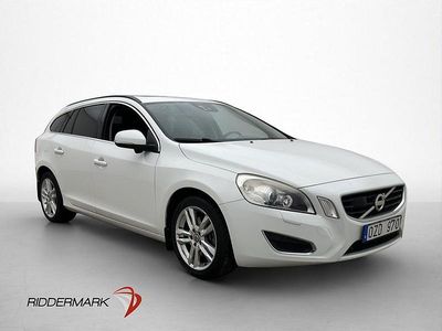 Begagnad Volvo V60 Momentum 136 HK (100 kW) 2012 Vit Kombi