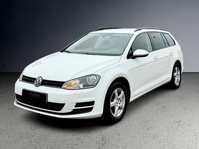 Vit Begagnad 2015 VW Golf VII Kombi | 109 900 kr (Marknadspris)