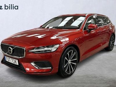 Röd Begagnad 2024 Volvo V60 Plus Kombi | 409 900 kr (Marknadspris)