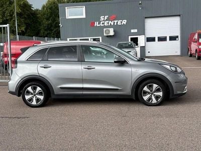 Grå Begagnad 2019 Kia Niro Advance SUV | 89 990 kr