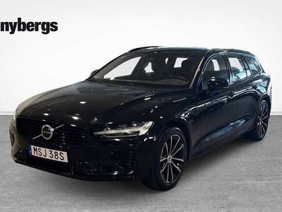 Begagnad Volvo V60 252 HK (185 kW) 2023 Svart Kombi