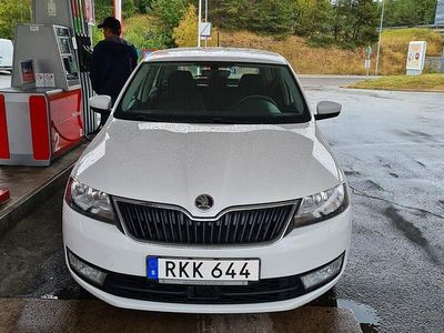 Begagnad 2017 Skoda Rapid Halvkombi | 92 000 kr (Superpris)