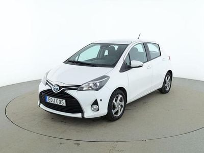 Vit Begagnad 2016 Toyota Yaris Hybrid Sedan | 125 000 kr (Marknadspris)