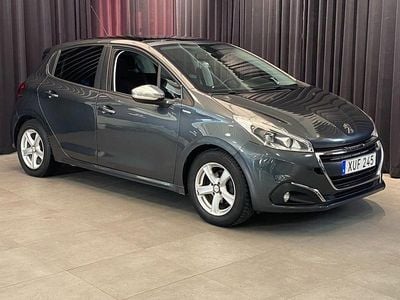 Mörkgrå Begagnad 2017 Peugeot 208 Style Halvkombi | 89 000 kr (Marknadspris)