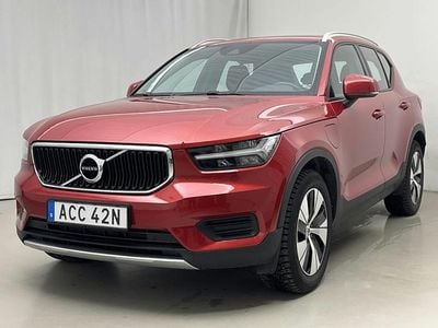 Röd Begagnad 2020 Volvo XC40 Momentum SUV | 285 000 kr (Superpris)