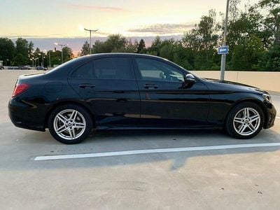 Svart Begagnad 2019 Mercedes C200 Sedan | 285 000 kr (Dyr)