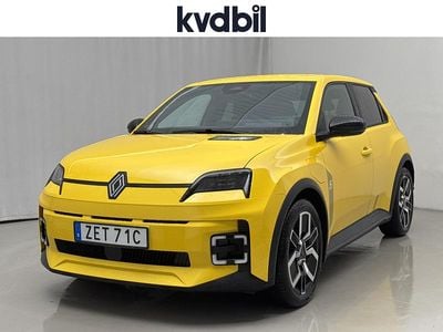 Gul Begagnad 2025 Renault 5 E-Tech | 349 000 kr
