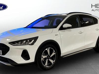 Vit Begagnad 2023 Ford Focus Active | 184 900 kr