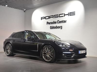 Porsche Panamera 4