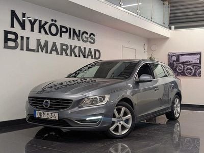 Begagnad Volvo V60 Momentum 190 HK (139 kW) 2016 Grå Kombi