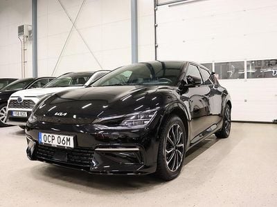 Svart Begagnad 2022 Kia EV6 GT-Line SUV | 389 700 kr (Marknadspris)