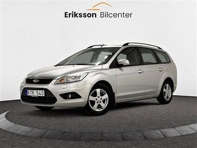 Grå Begagnad 2010 Ford Focus Platinum Kombi | 29 900 kr (Marknadspris)