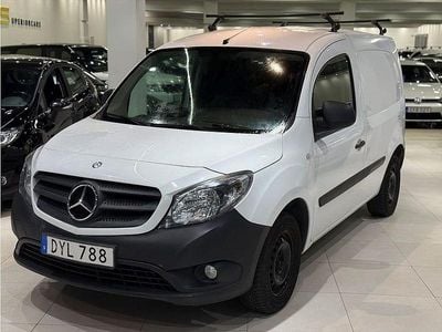 Vit Begagnad 2018 Mercedes Citan 109 Minibuss | 99 900 kr (Marknadspris)